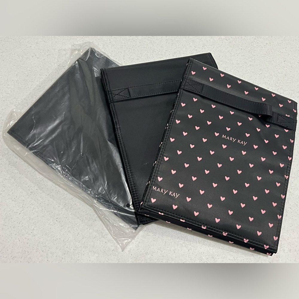Mary Kay® Travel Roll-Up Bag, (unfilled)